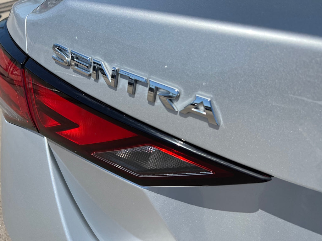Thumbnail: 2021 Nissan Sentra - 7
