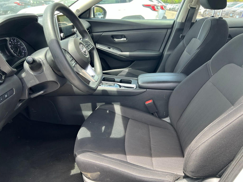 Thumbnail: 2024 Nissan Sentra - 9