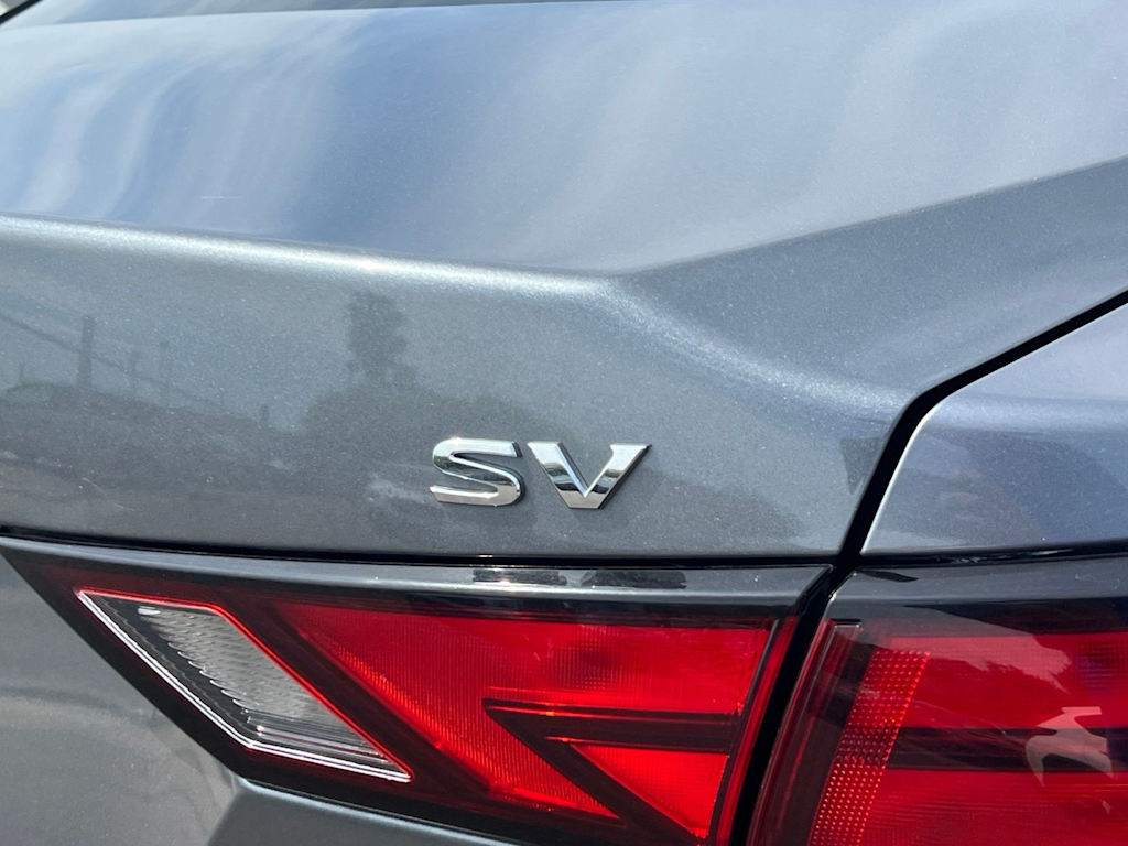 Thumbnail: 2021 Nissan Sentra - 5