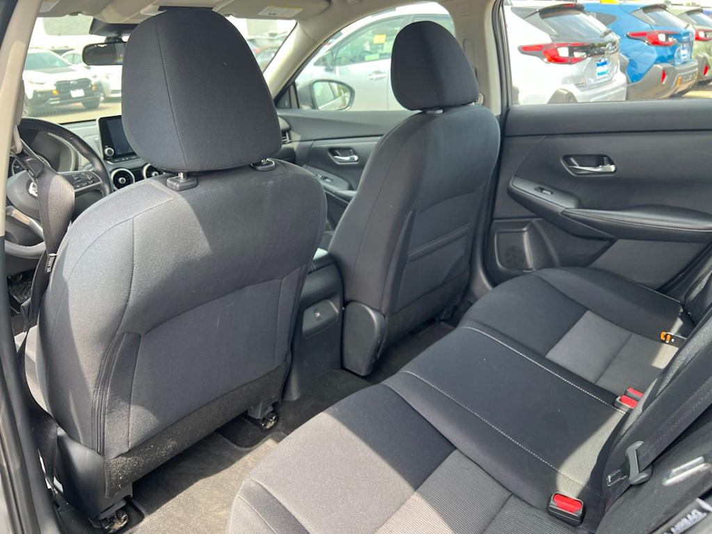 Thumbnail: 2021 Nissan Sentra - 9