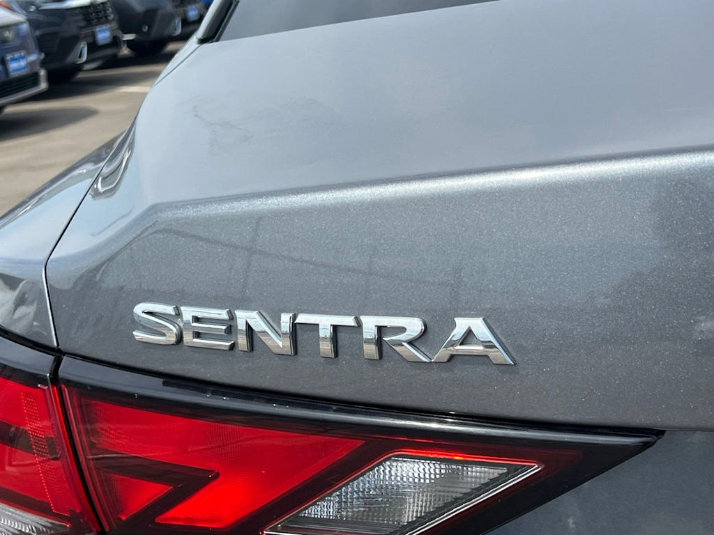 Thumbnail: 2021 Nissan Sentra - 25