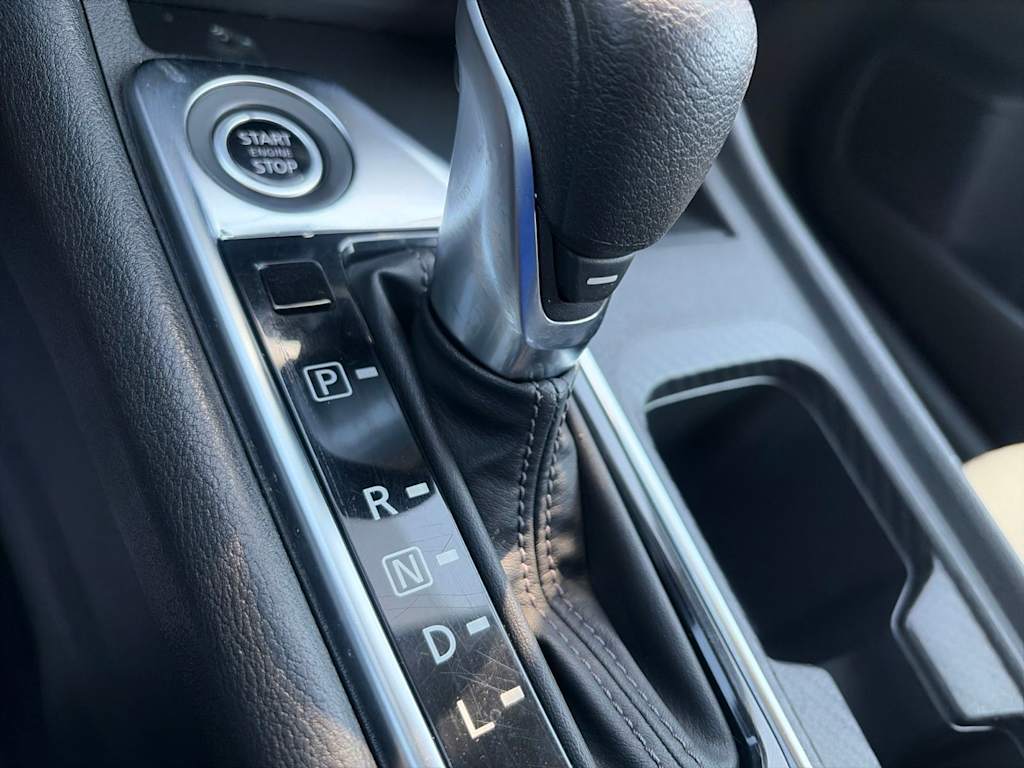 Thumbnail: 2021 Nissan Sentra - 13
