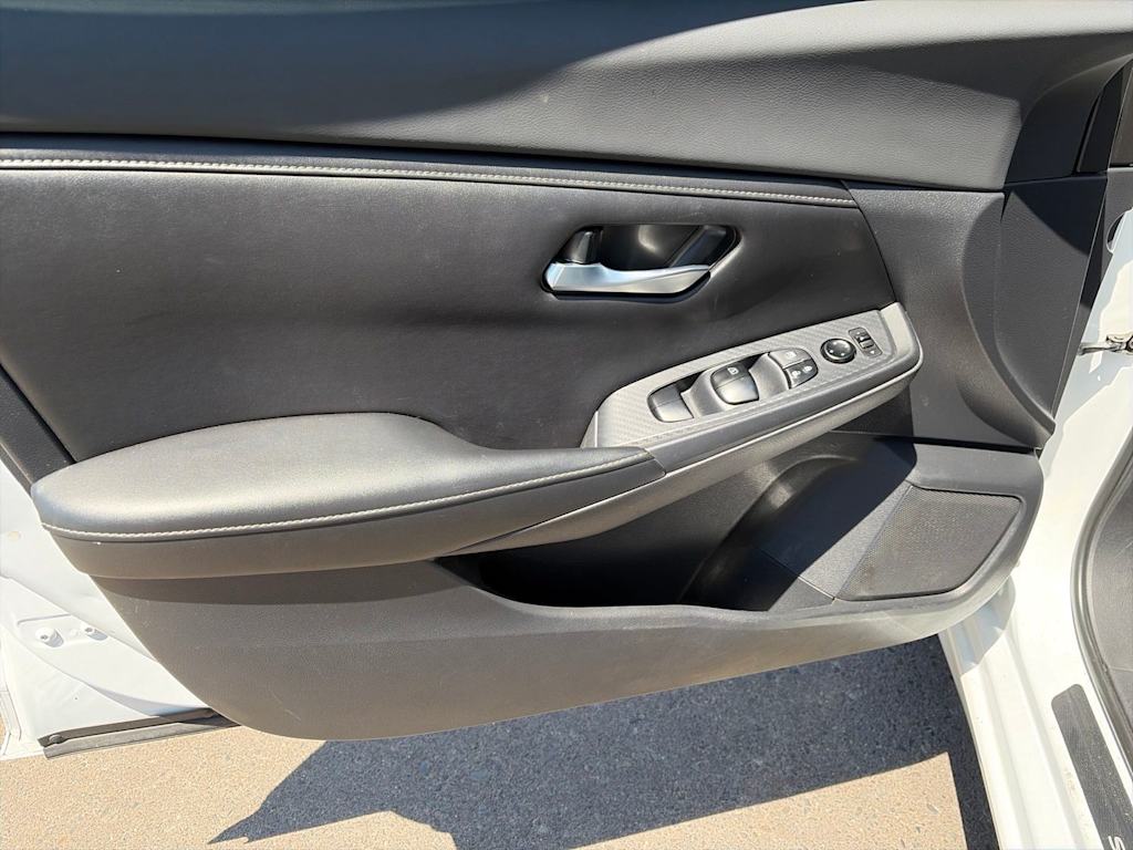 Thumbnail: 2021 Nissan Sentra - 30