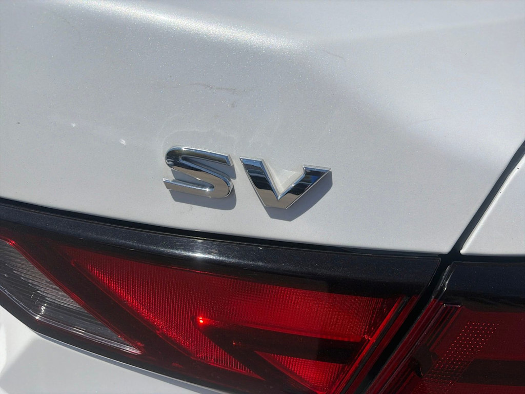 Thumbnail: 2021 Nissan Sentra - 21