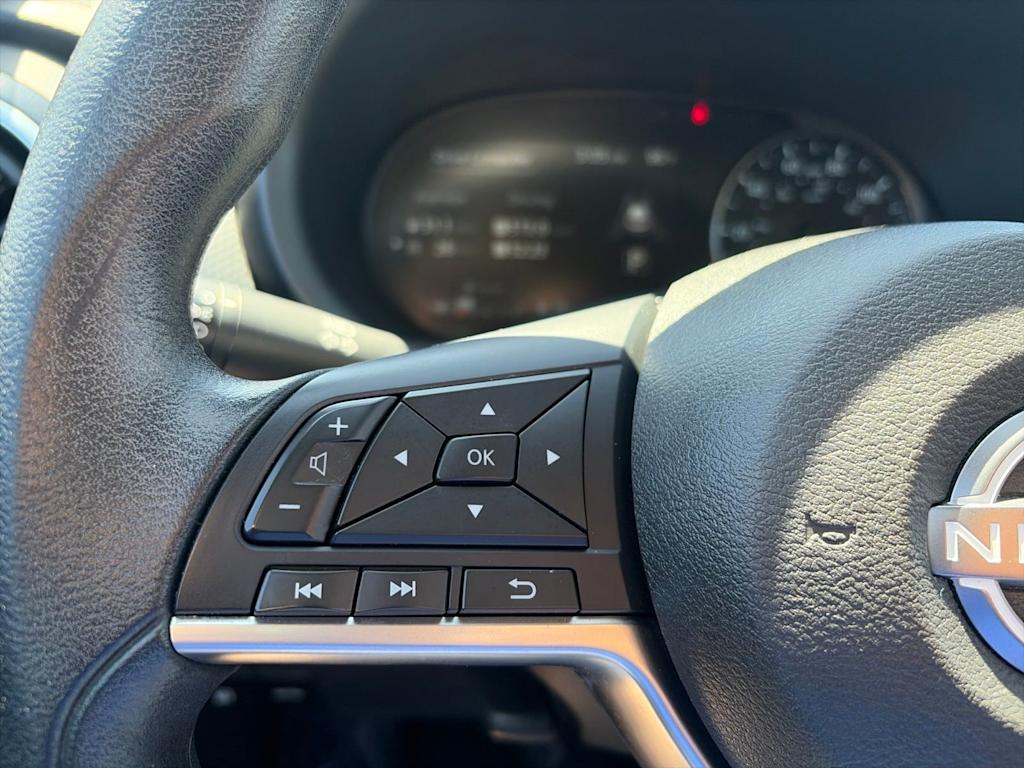 Thumbnail: 2023 Nissan Kicks - 39
