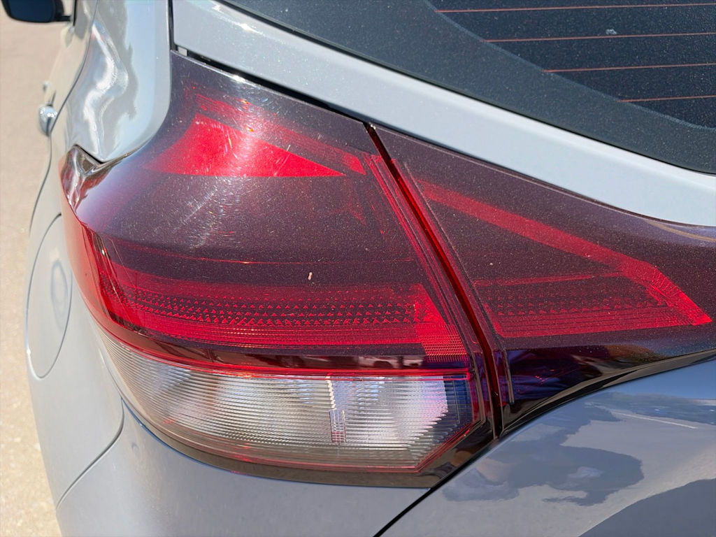 Thumbnail: 2023 Nissan Kicks - 26