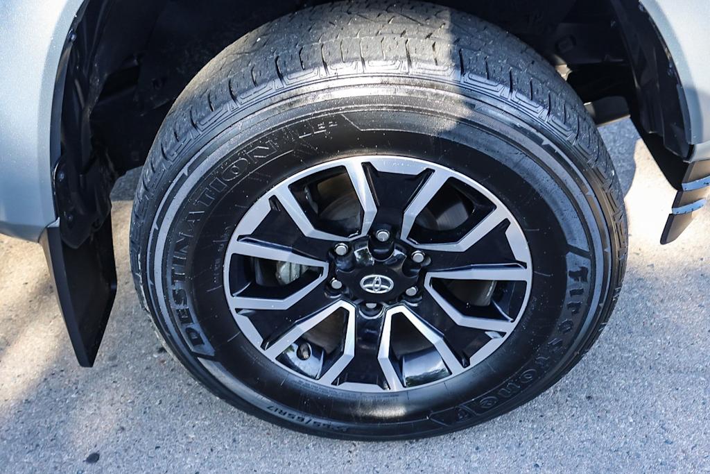 2023 Toyota Tacoma TRD Sport 28