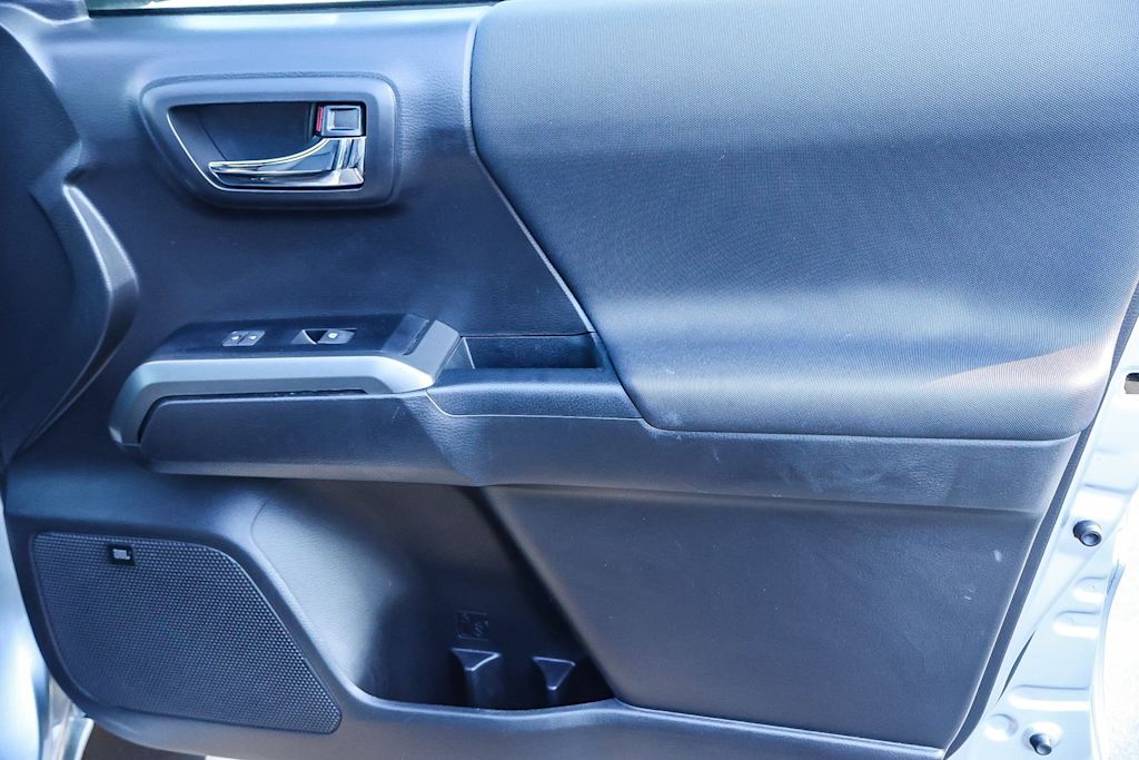 2023 Toyota Tacoma TRD Sport 30