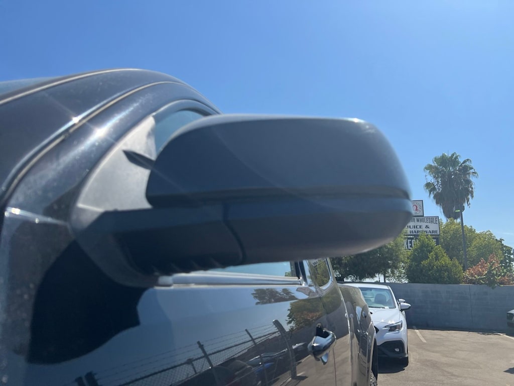 Thumbnail: 2022 Toyota Tacoma - 15