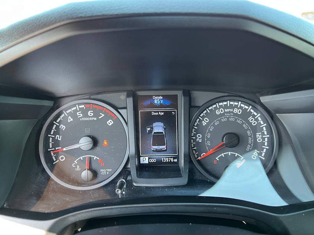Thumbnail: 2022 Toyota Tacoma - 16