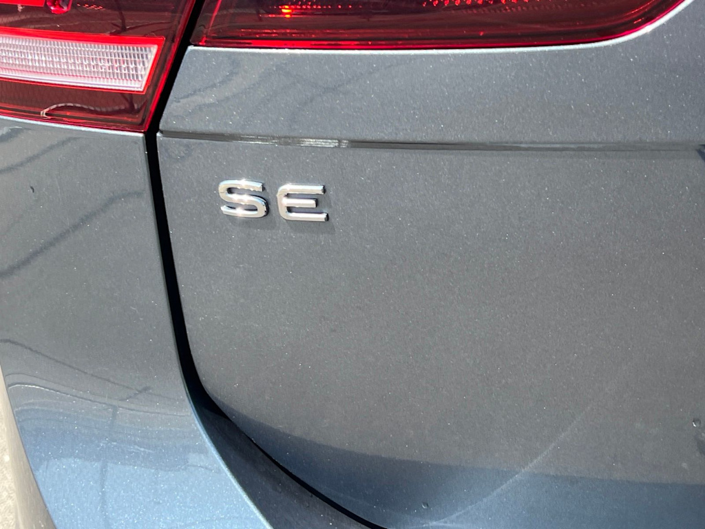 Thumbnail: 2024 Volkswagen Tiguan - 25