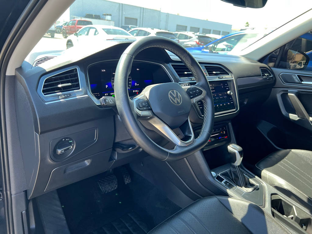 Image 3 of 2022 Volkswagen Tiguan