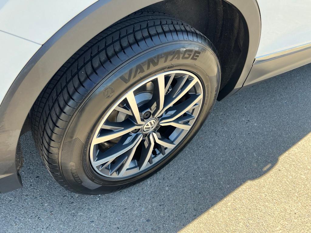 Thumbnail: 2020 Volkswagen Tiguan - 30