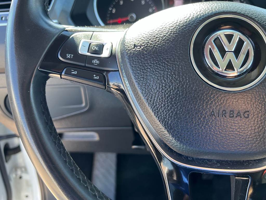 Thumbnail: 2020 Volkswagen Tiguan - 37