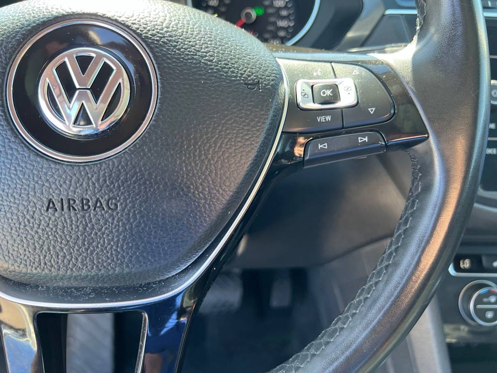 Thumbnail: 2020 Volkswagen Tiguan - 38