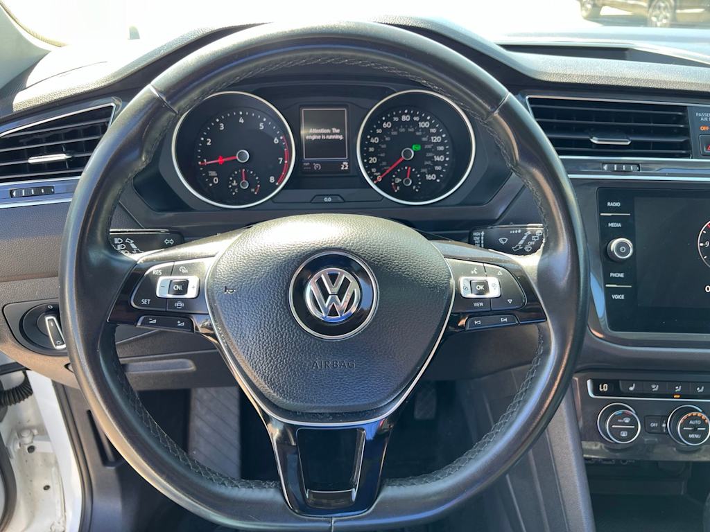 Thumbnail: 2020 Volkswagen Tiguan - 13