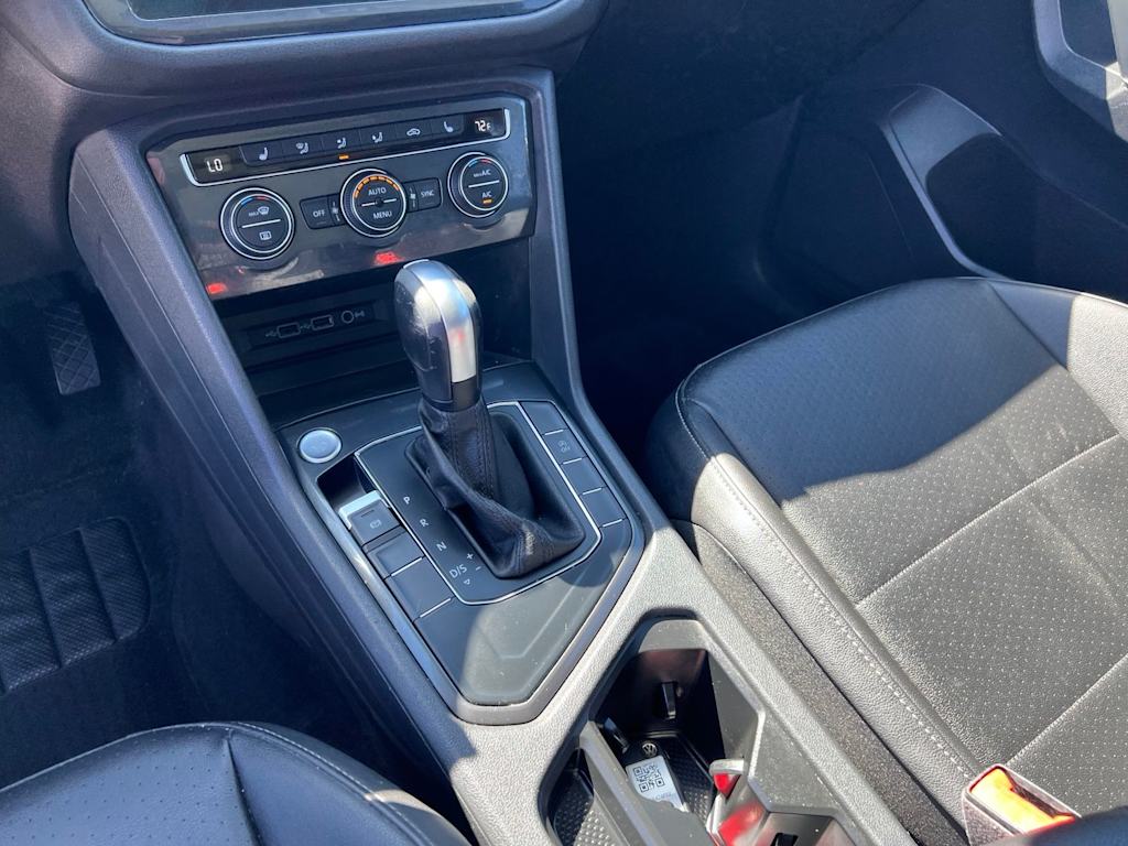 Thumbnail: 2020 Volkswagen Tiguan - 42