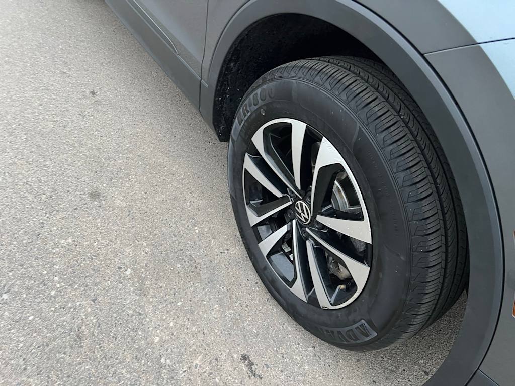 Thumbnail: 2024 Volkswagen Tiguan - 32