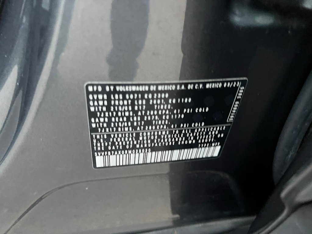 Thumbnail: 2024 Volkswagen Tiguan - 19