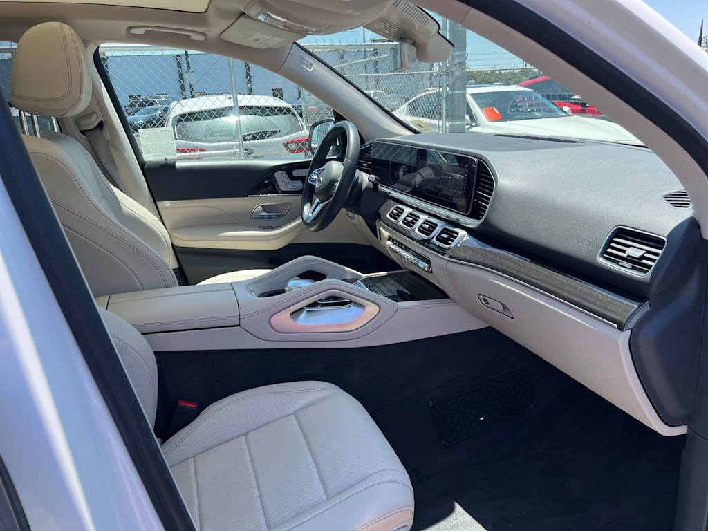 Thumbnail: 2020 Mercedes-Benz GLE - 8