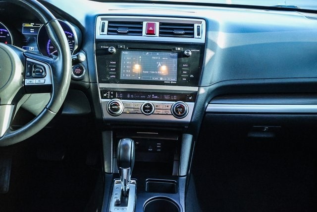 2016 Subaru Legacy Limited 9