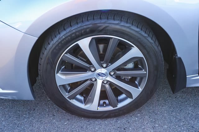 2016 Subaru Legacy Limited 21