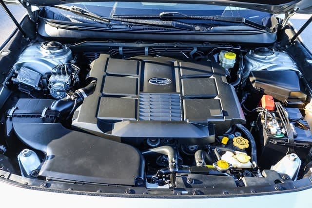 2016 Subaru Legacy Limited 8