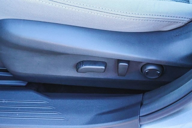 2025 Subaru Legacy Premium 23