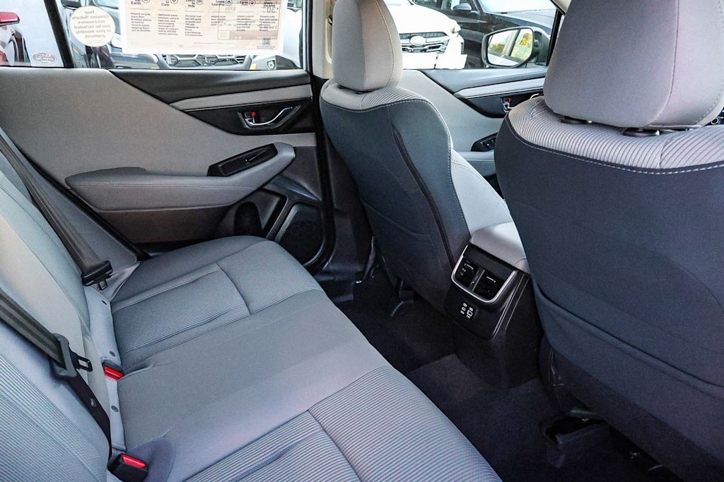 Thumbnail: 2025 Subaru Legacy - 10