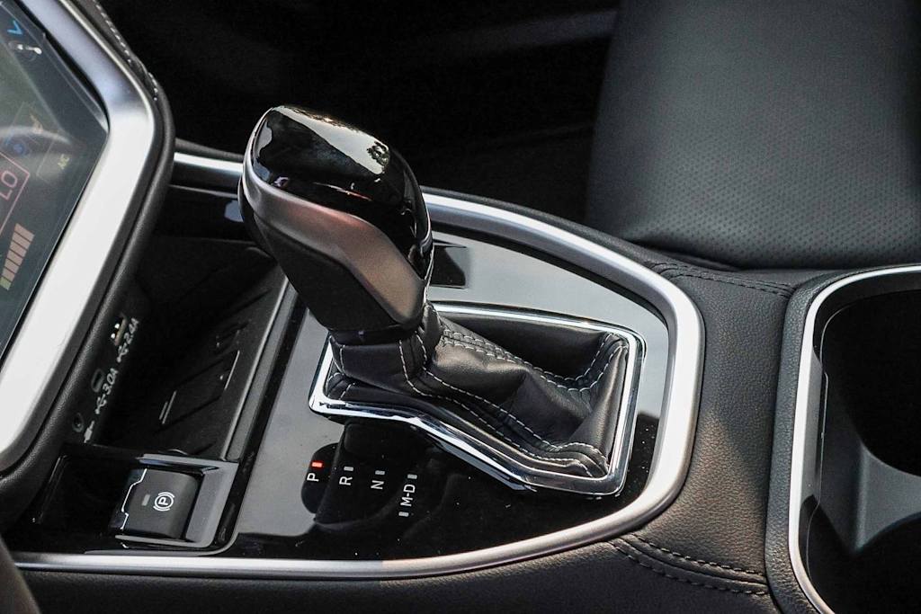 Thumbnail: 2025 Subaru Legacy - 14