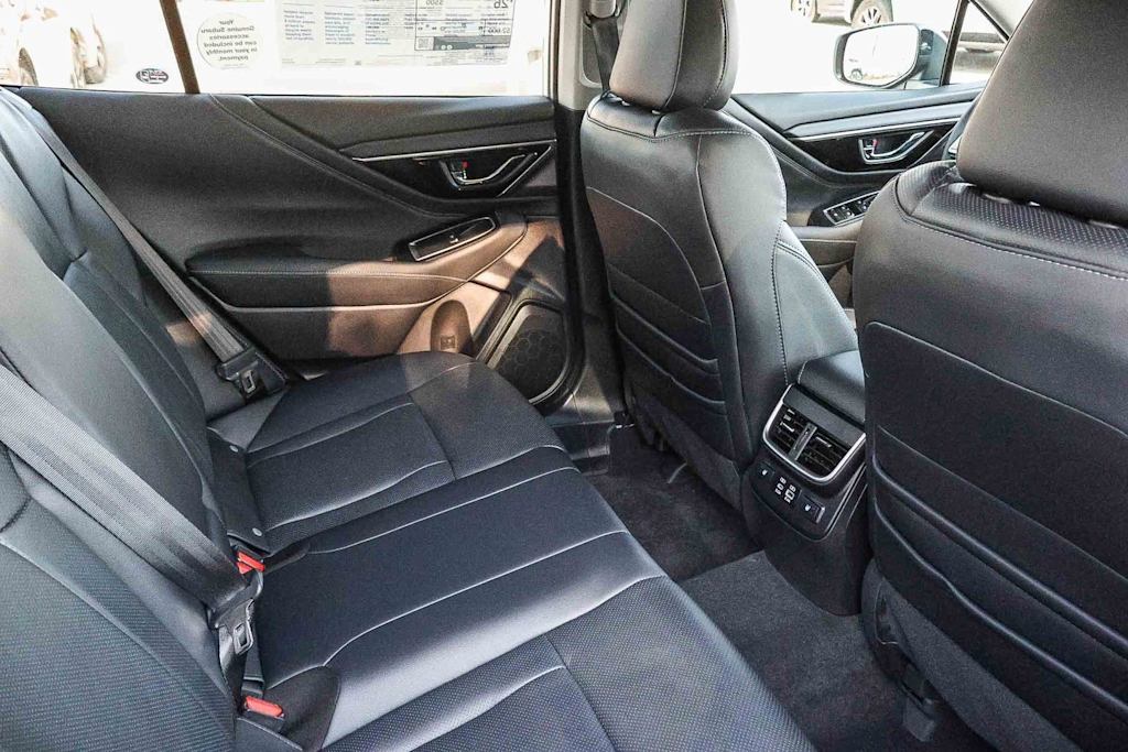 Thumbnail: 2025 Subaru Legacy - 10