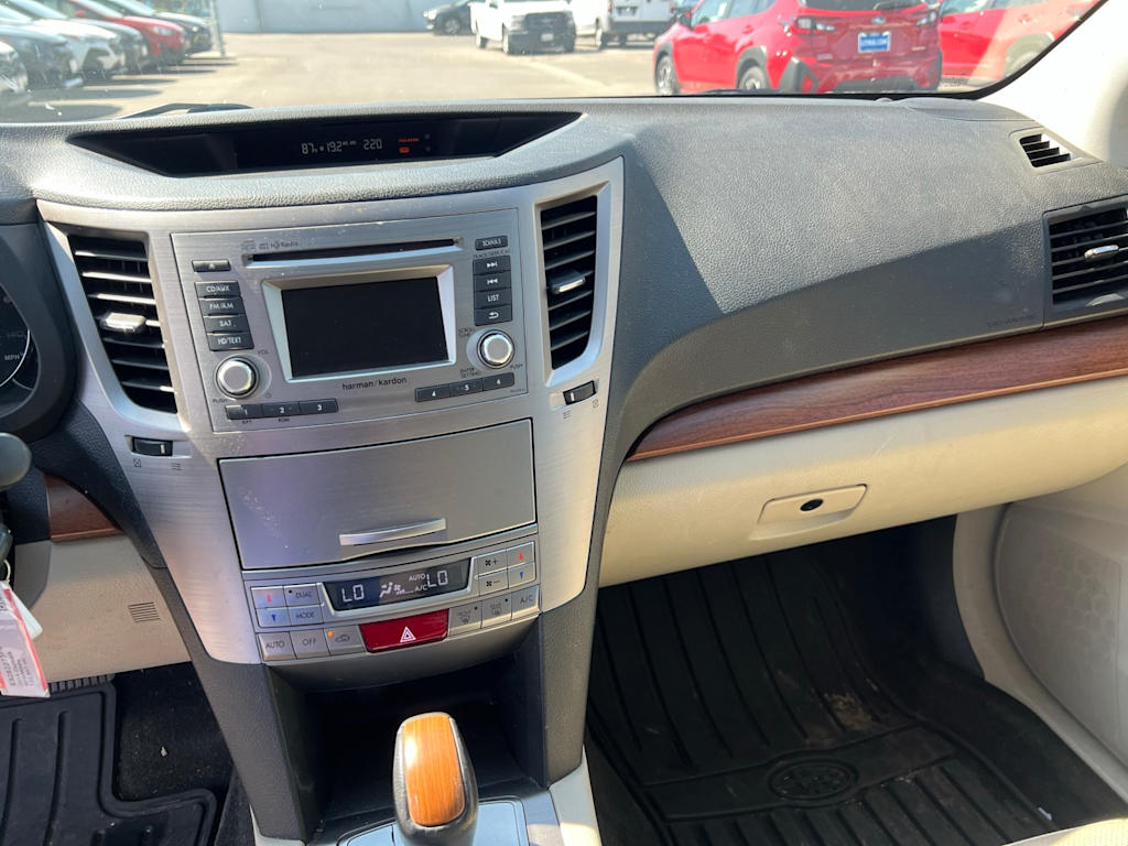 Thumbnail: 2014 Subaru Outback - 35