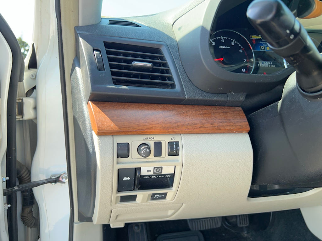 Thumbnail: 2014 Subaru Outback - 34