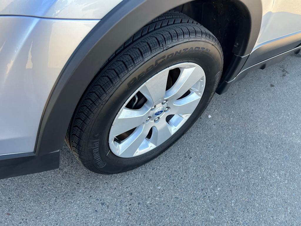 Thumbnail: 2012 Subaru Outback - 28