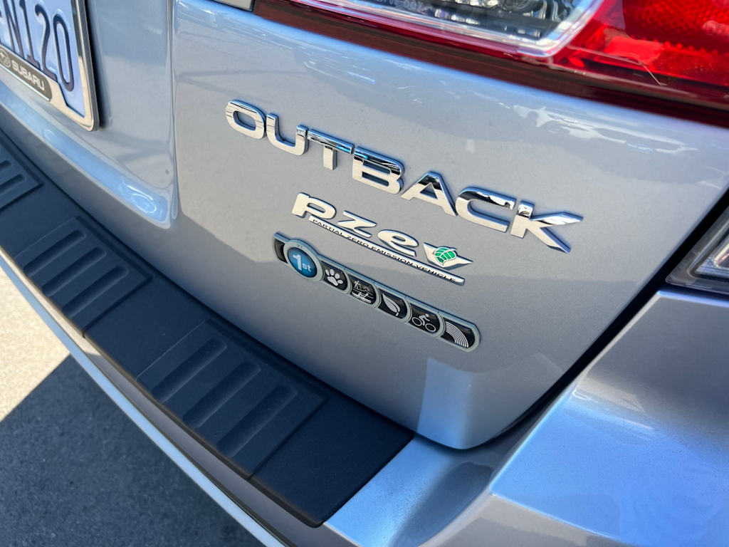 Thumbnail: 2012 Subaru Outback - 20