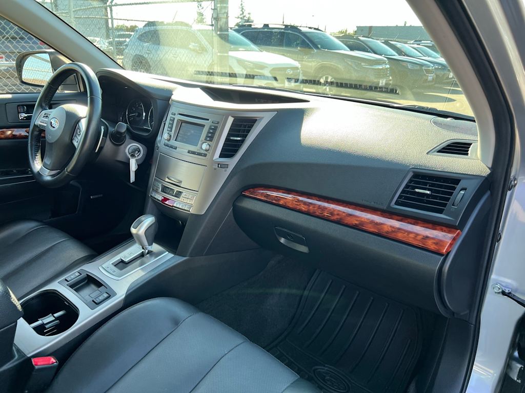 Thumbnail: 2012 Subaru Outback - 9