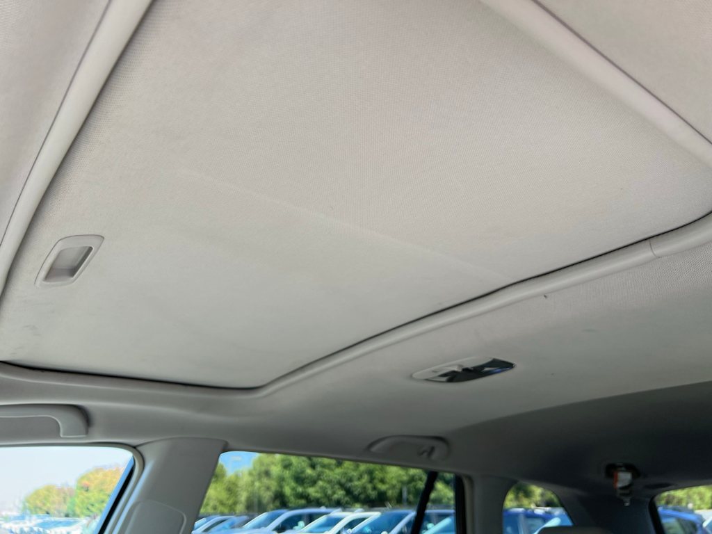 Thumbnail: 2014 Subaru Outback - 36