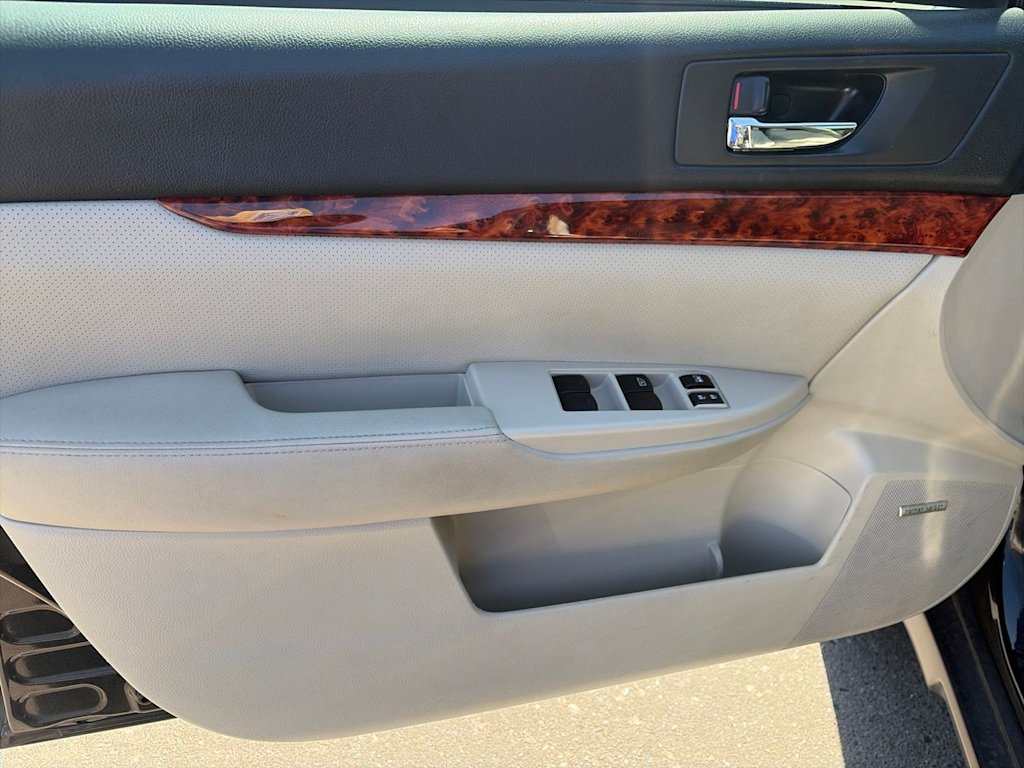 Thumbnail: 2012 Subaru Outback - 32