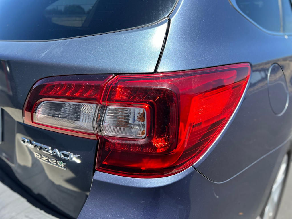 Thumbnail: 2017 Subaru Outback - 22