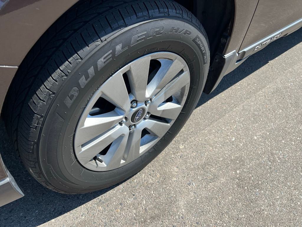 Thumbnail: 2019 Subaru Outback - 8