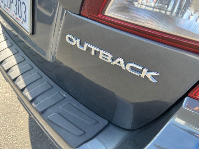 2018 Subaru Outback Limited 21