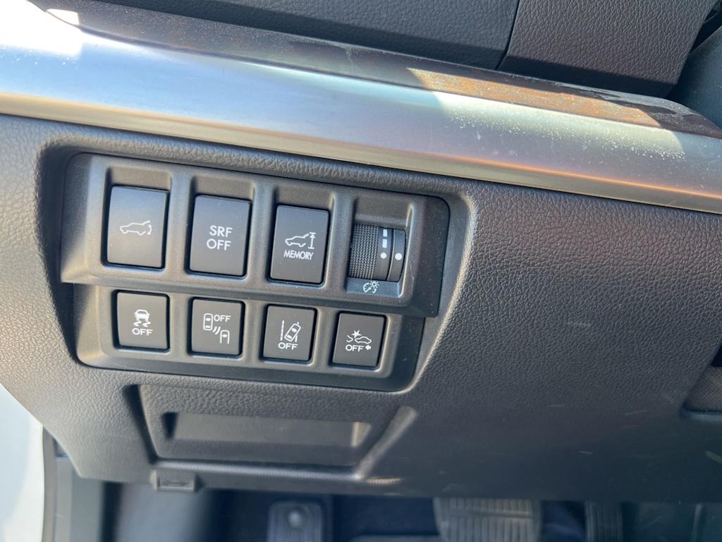 Thumbnail: 2017 Subaru Outback - 33