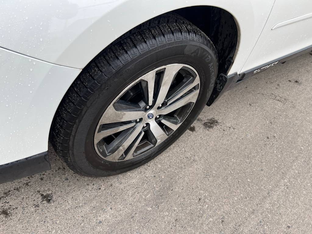 Thumbnail: 2019 Subaru Outback - 8