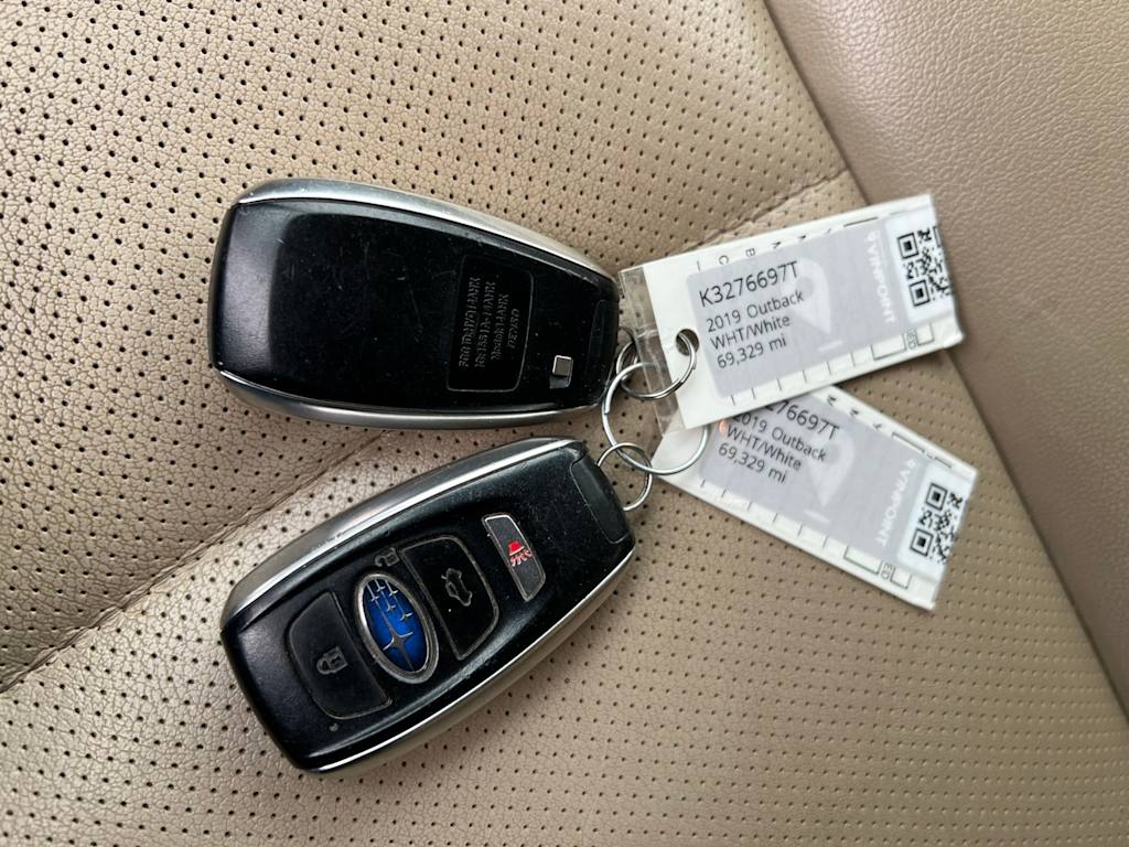 Thumbnail: 2019 Subaru Outback - 18