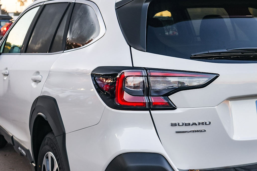 Thumbnail: 2025 Subaru Outback - 19