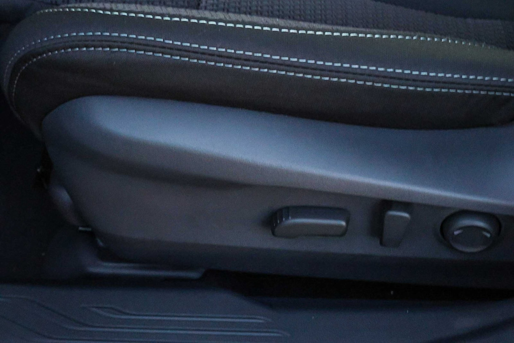 Thumbnail: 2025 Subaru Outback - 21