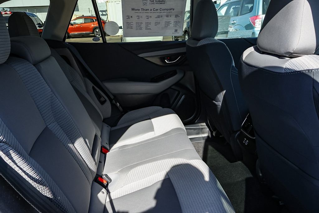 2025 Subaru Outback Premium 11