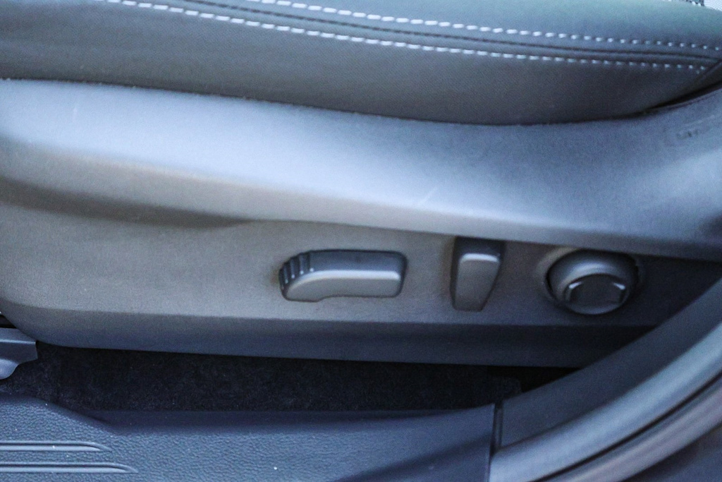 2025 Subaru Outback Premium 23