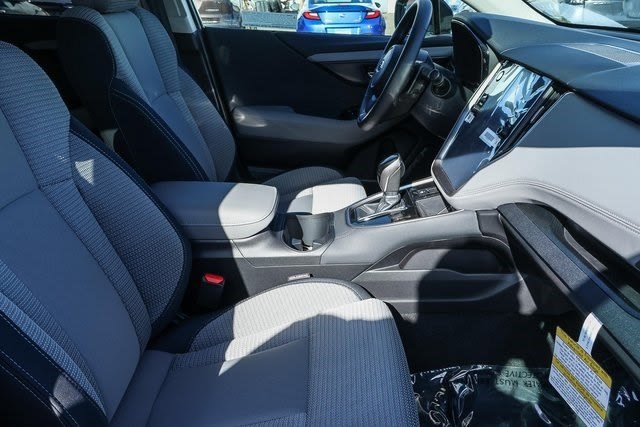 2025 Subaru Outback Premium 10