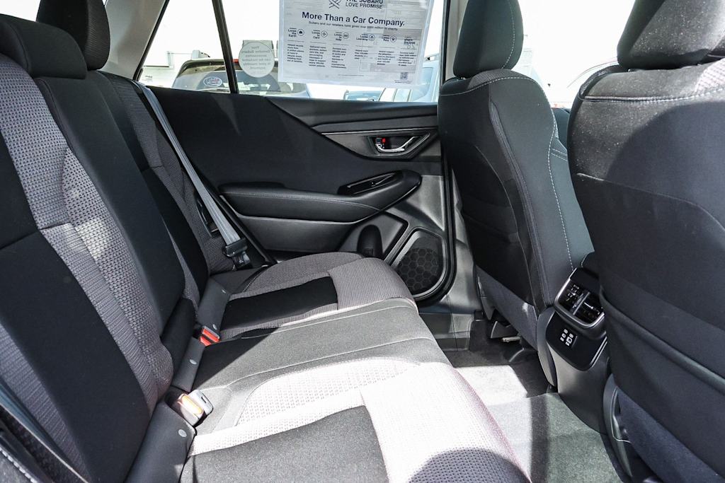 2025 Subaru Outback Premium 11